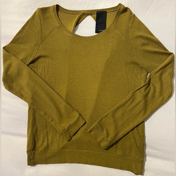 Holt Renfrew Heather brand open back knit top. - Picture 5 of 6